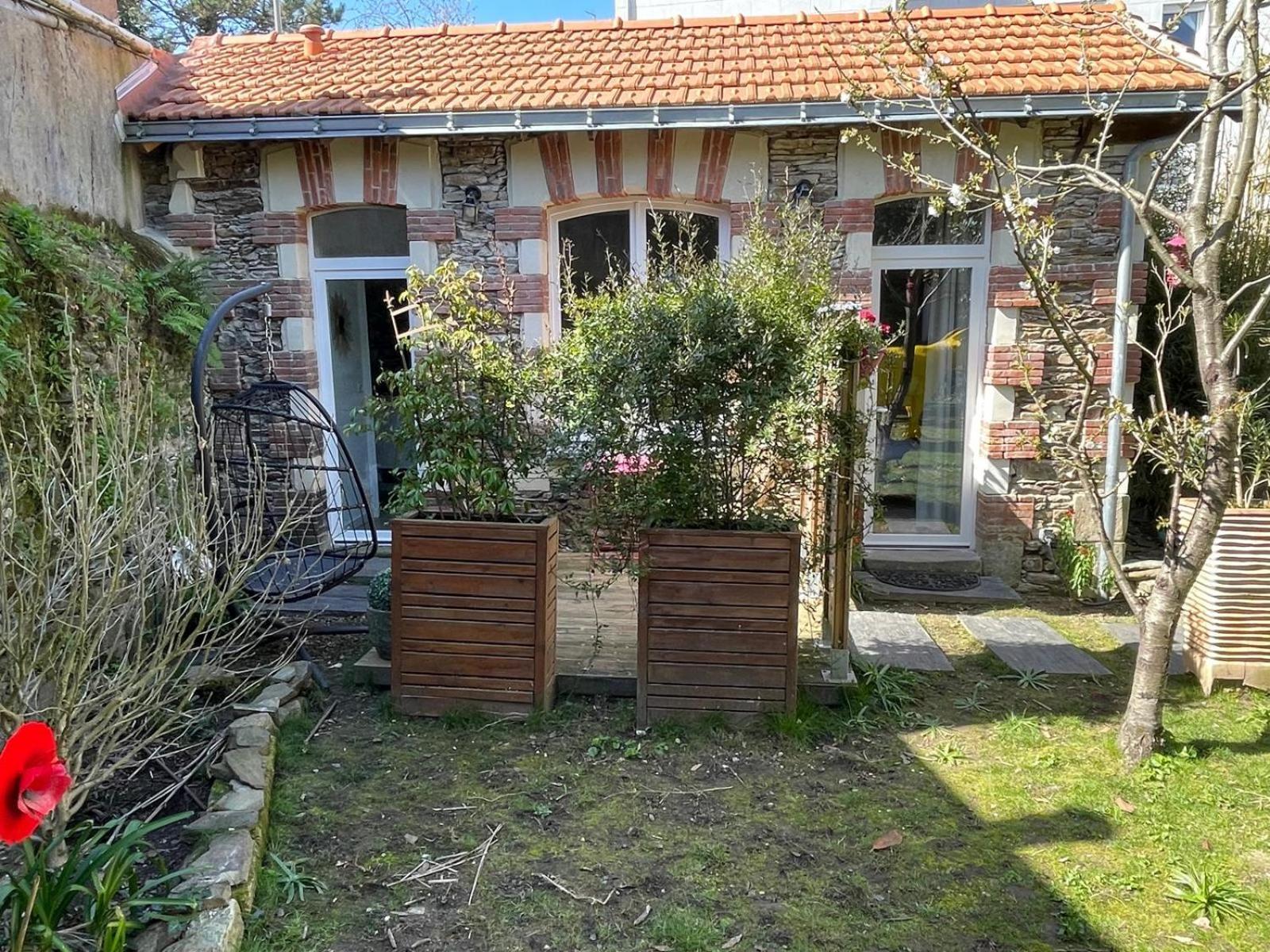 Logement Entier - La Laiterie De La Plume Nantes Exteriör bild