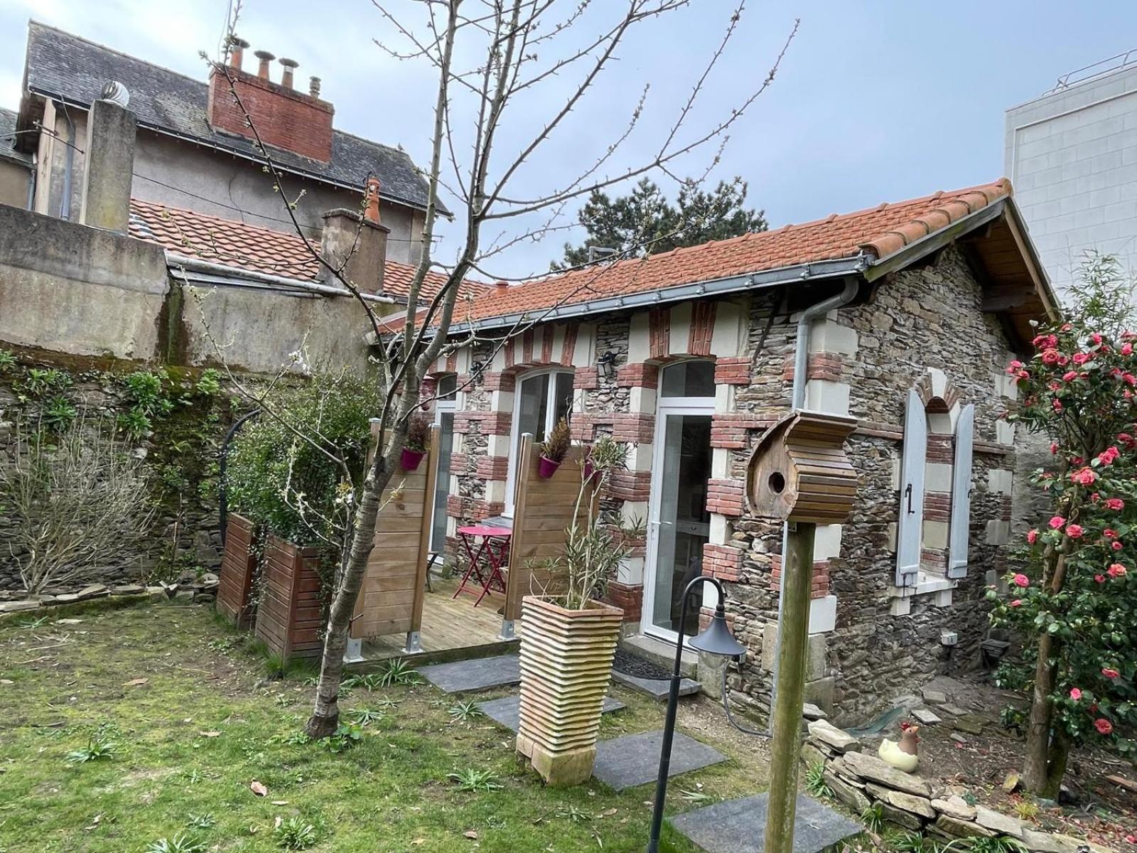 Logement Entier - La Laiterie De La Plume Nantes Exteriör bild